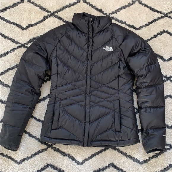 The North Face Jackets & Blazers - Women’s Small North Face 550 Black Jacket The North Face Jackets & Blazers - Women’s Small North Face 550 Black Jacket